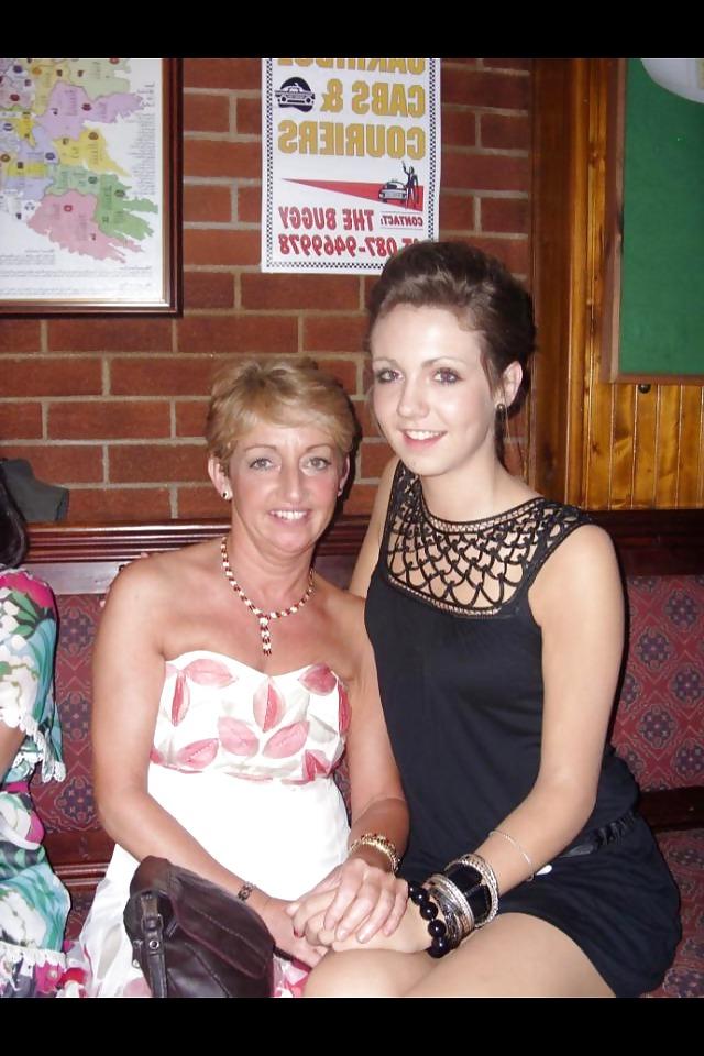 25P Horney british milf 2
