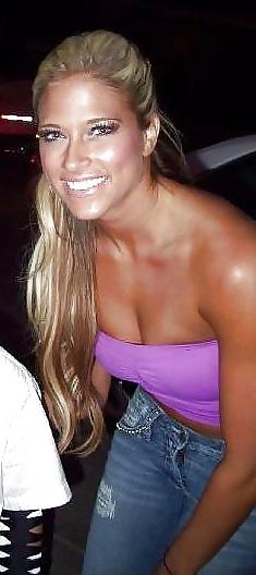 19P Hot Young Bitch