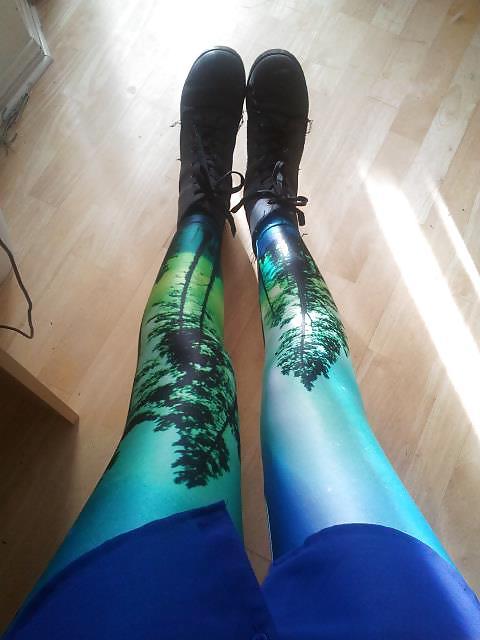 25P Leggings, tights, spandex, latex, lycra, cute, hot, sexy