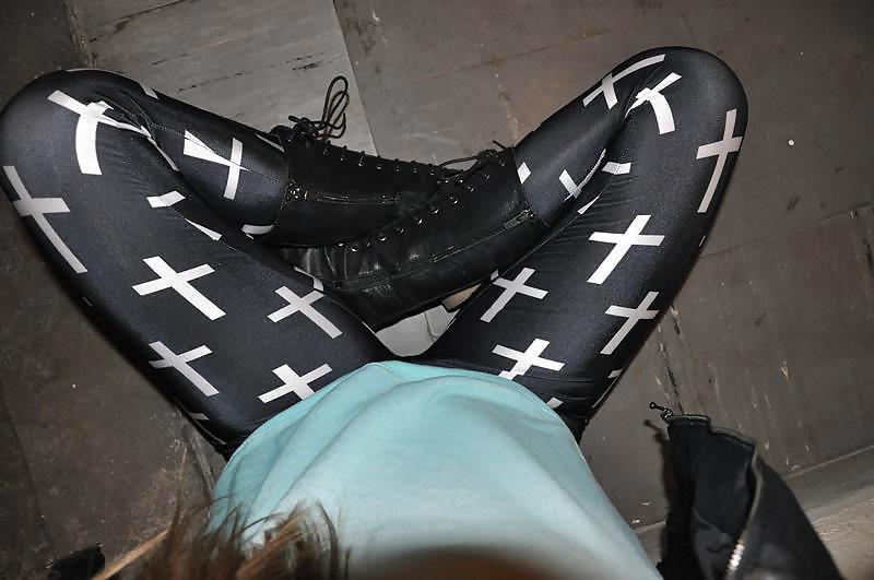 25P Leggings, tights, spandex, latex, lycra, cute, hot, sexy