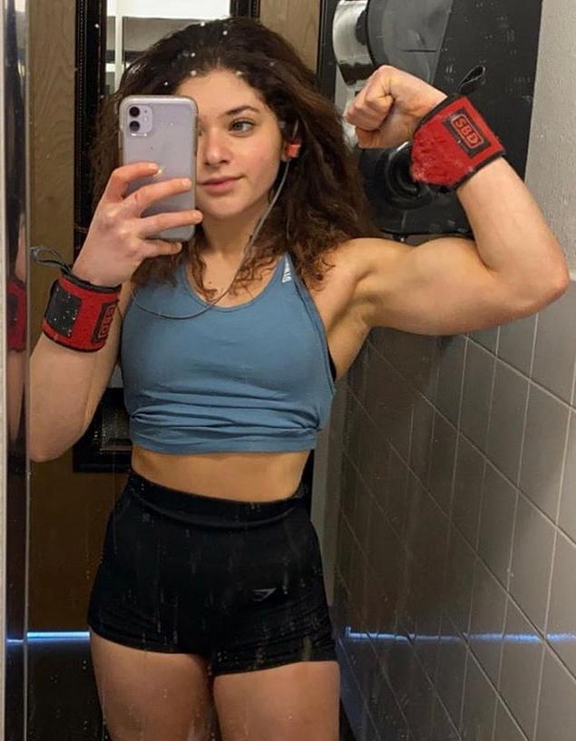 13P Buff Teen Bitch Rena