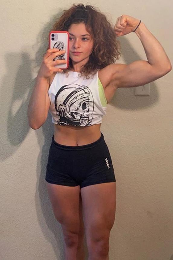 13P Buff Teen Bitch Rena