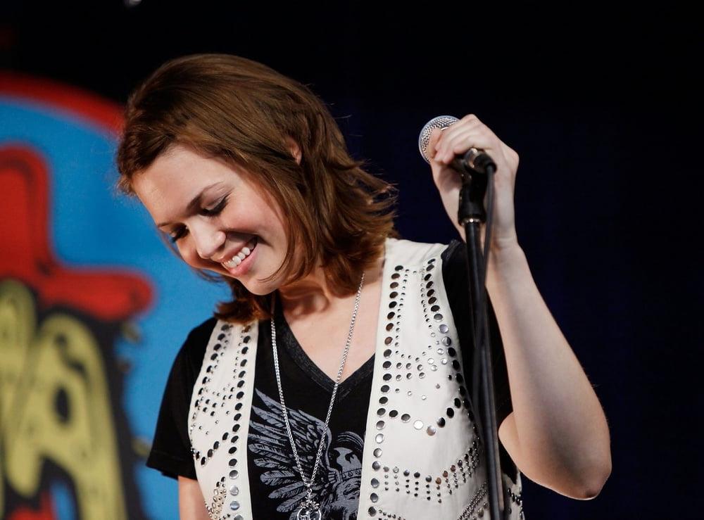 25P Mandy Moore - Live at Amoeba Music (26 May 2009)