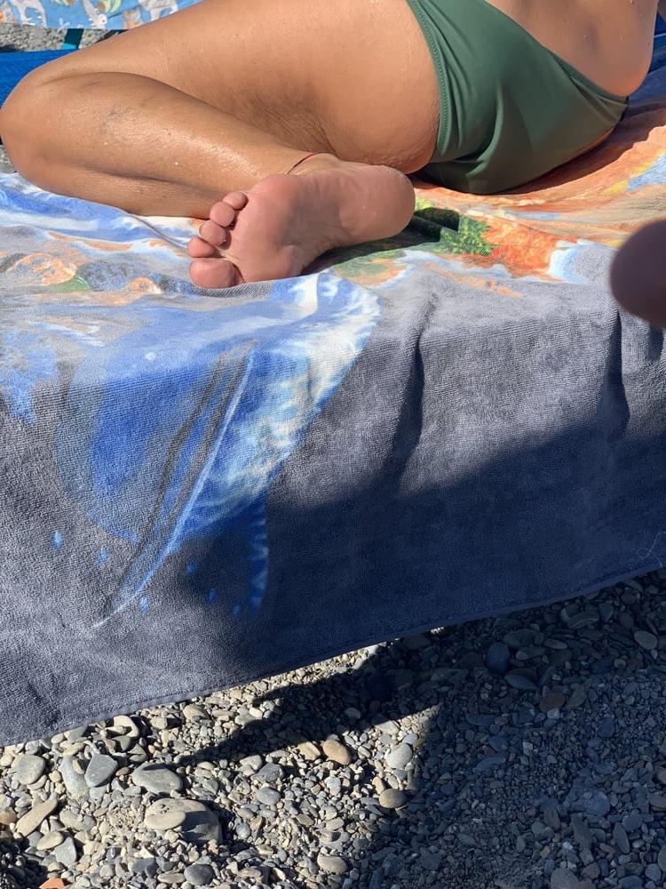 25P Hot Beach feet