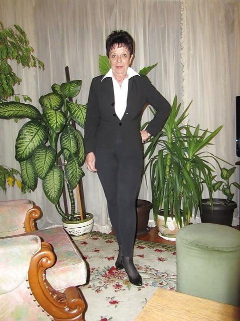 11P Non-nude cute short haired granny