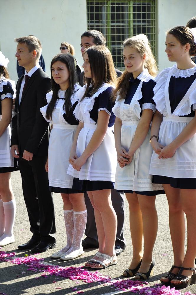25P Cute teens