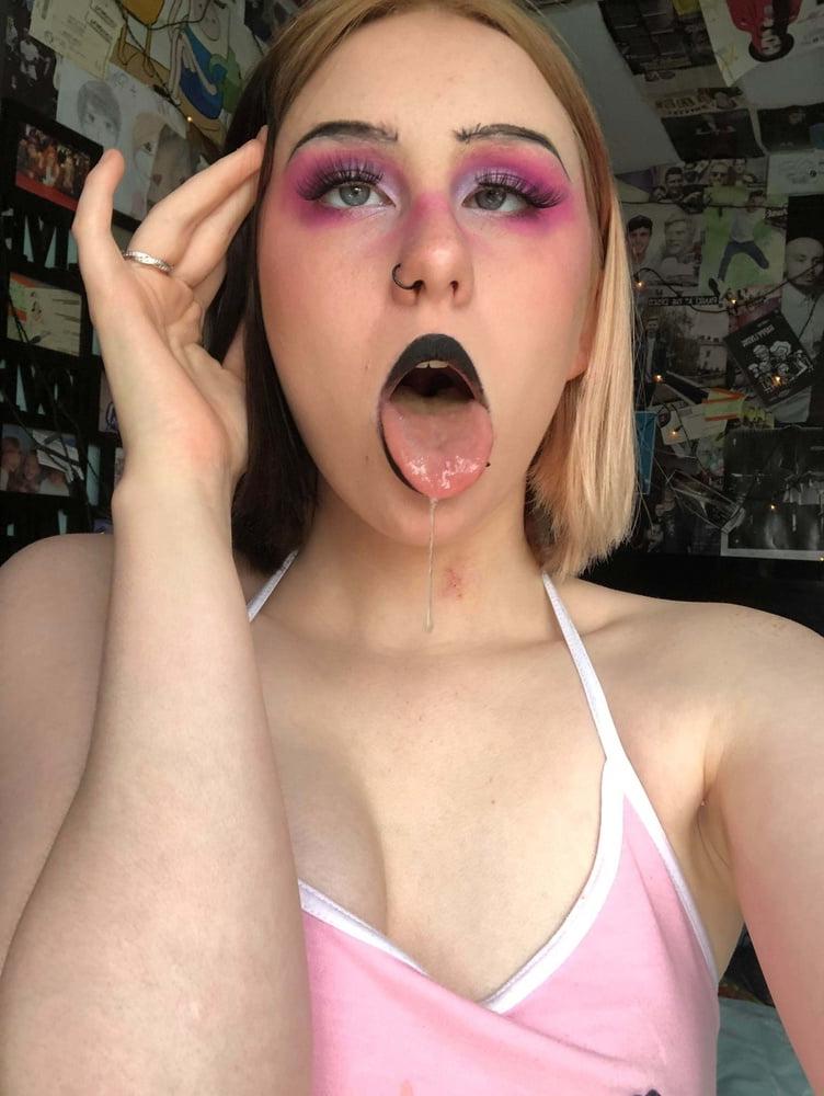 9P tongue