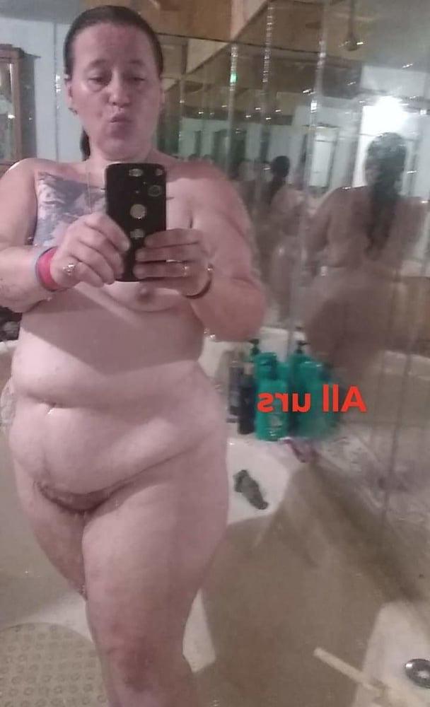 5P Chubby slut Kelly from KY wants you to see her