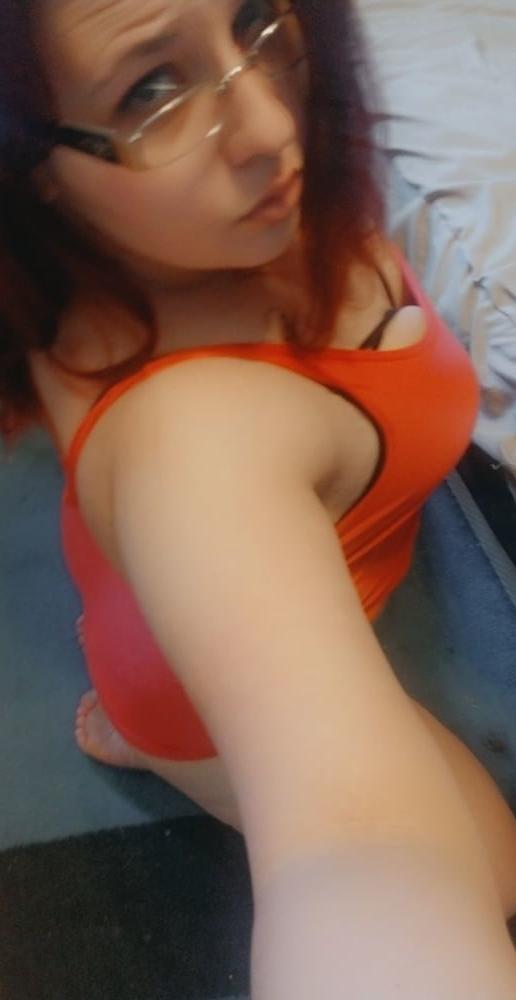 10P Sexy in red
