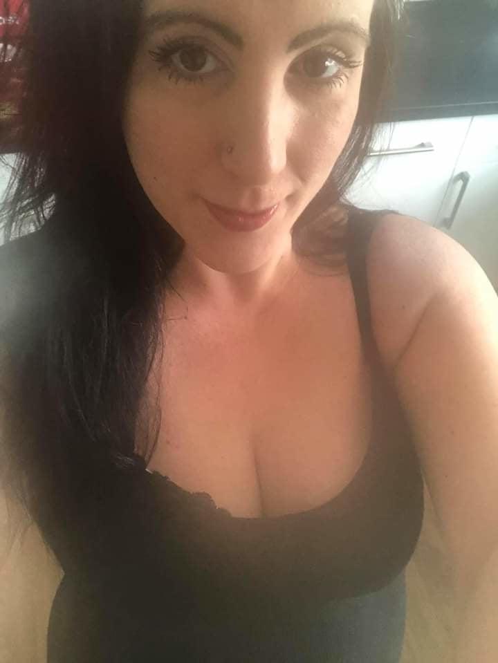 25P Dirty chubby slut Dawn