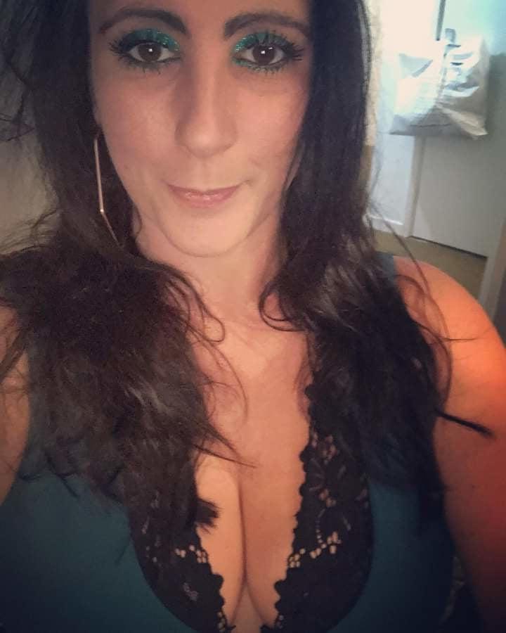 25P Dirty chubby slut Dawn
