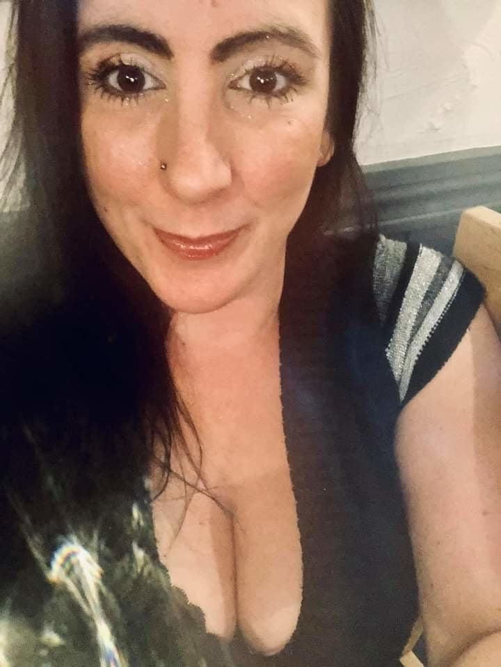 25P Dirty chubby slut Dawn