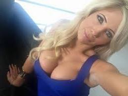 25P Famous So. Cal Real Estate MILF - Rachel