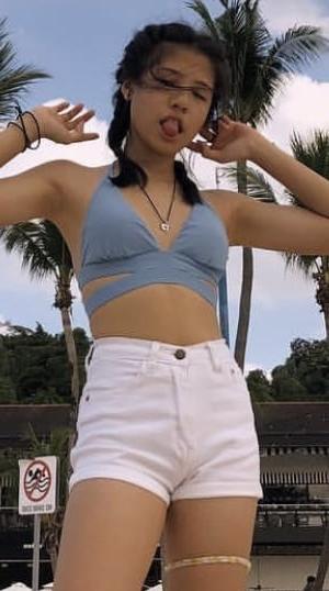 25P Cute SG Teen Girl Laybawh (non porn)