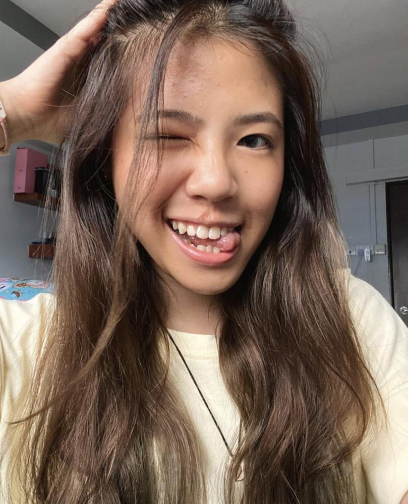 25P Cute SG Teen Girl Laybawh (non porn)