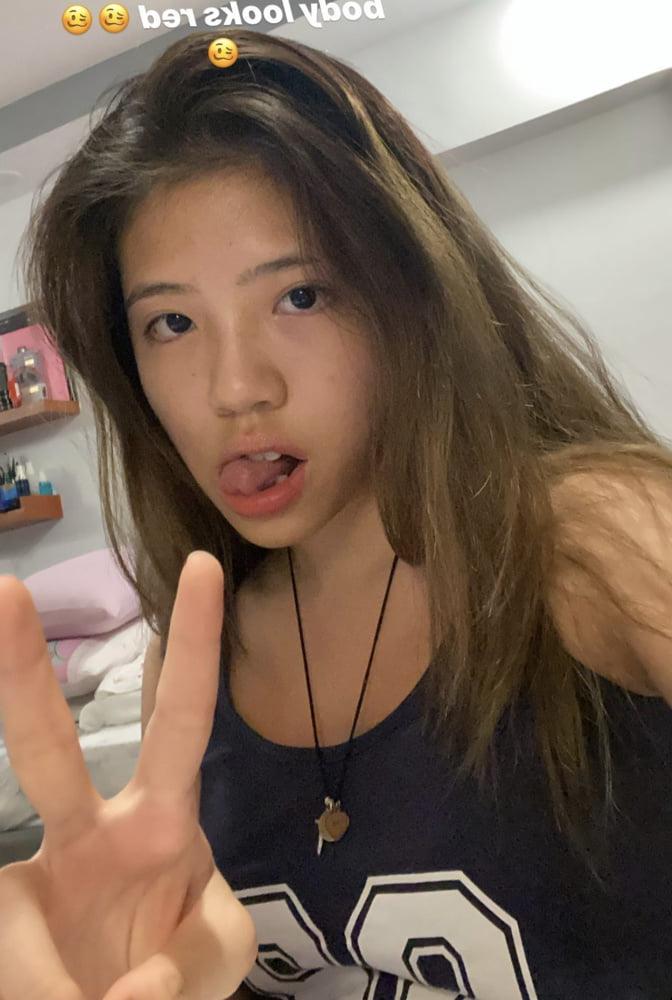 25P Cute SG Teen Girl Laybawh (non porn)