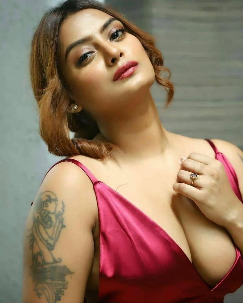 25P HOT DESI CUTE INDIAN TEENS