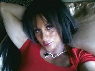 25P Muscle Goddess Lynn McCrossin Recent Sexting Pics