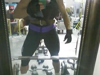 25P Muscle Goddess Lynn McCrossin Recent Sexting Pics