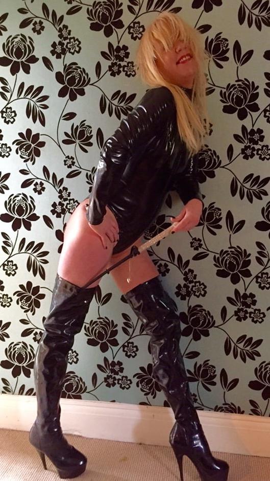 25P Pvc thigh highs
