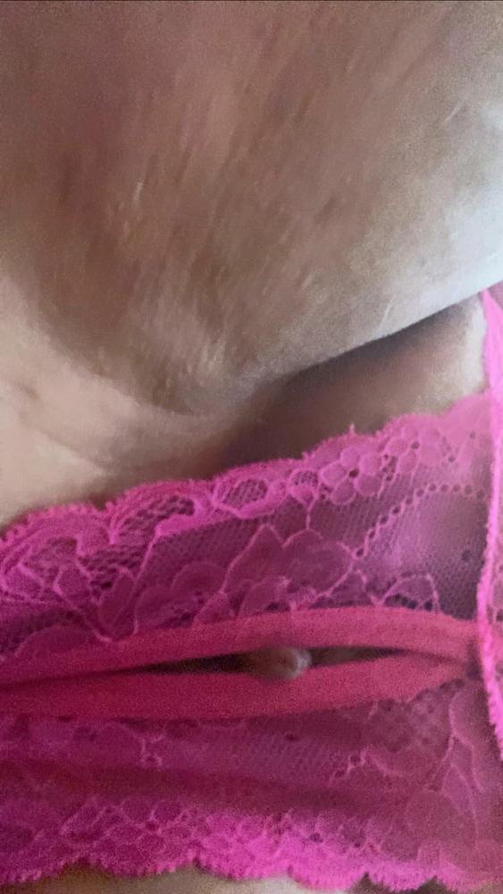 24P Pam Chubby Big Tits Slag Spreads Her Cunt 16
