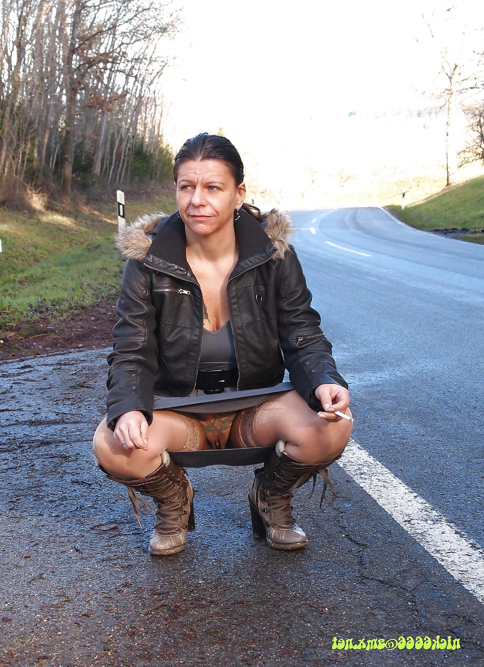 11P Nasty mature LADY