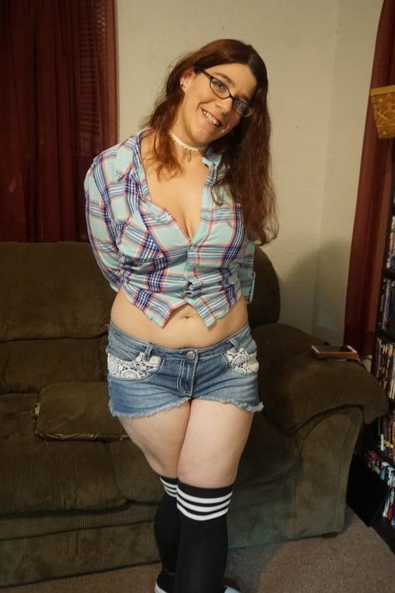 24P Vicki Verona - Thick Black Cock Whore