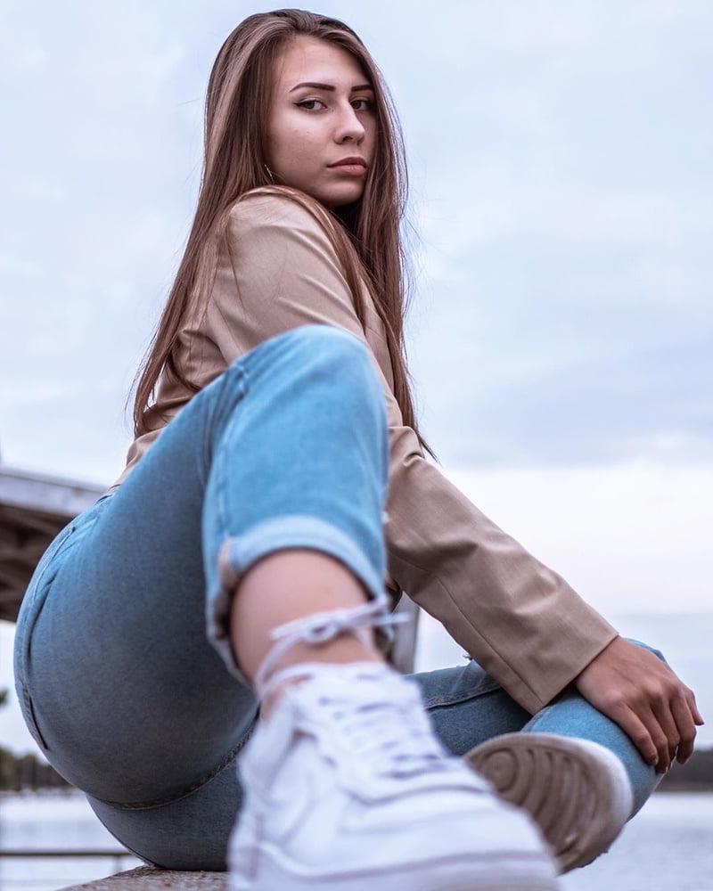 25P My second exgirlfriend and hot bitch Marta
