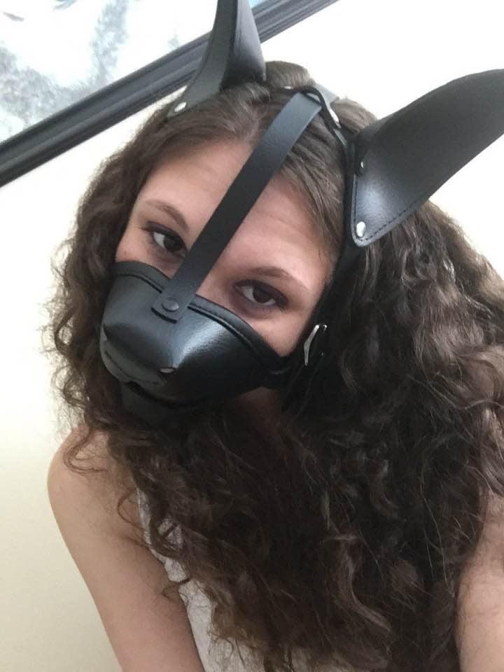 10P The bitch in heat - petplay