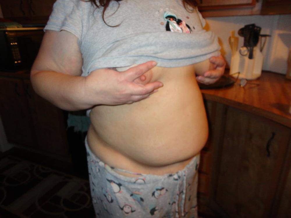 25P Small tit chubby