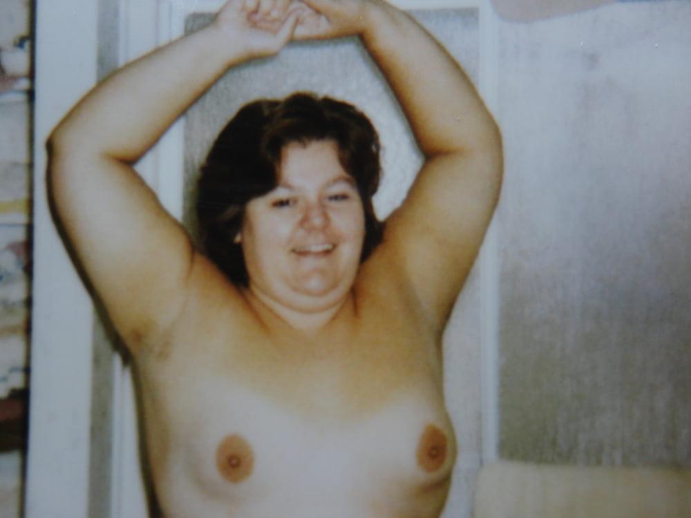25P Small tit chubby
