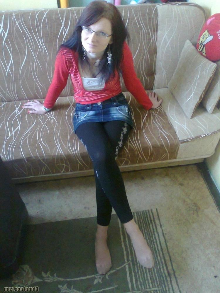 25P candid nylon feet  Facebook 4