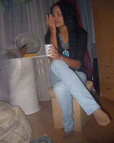 25P candid nylon feet  Facebook 5