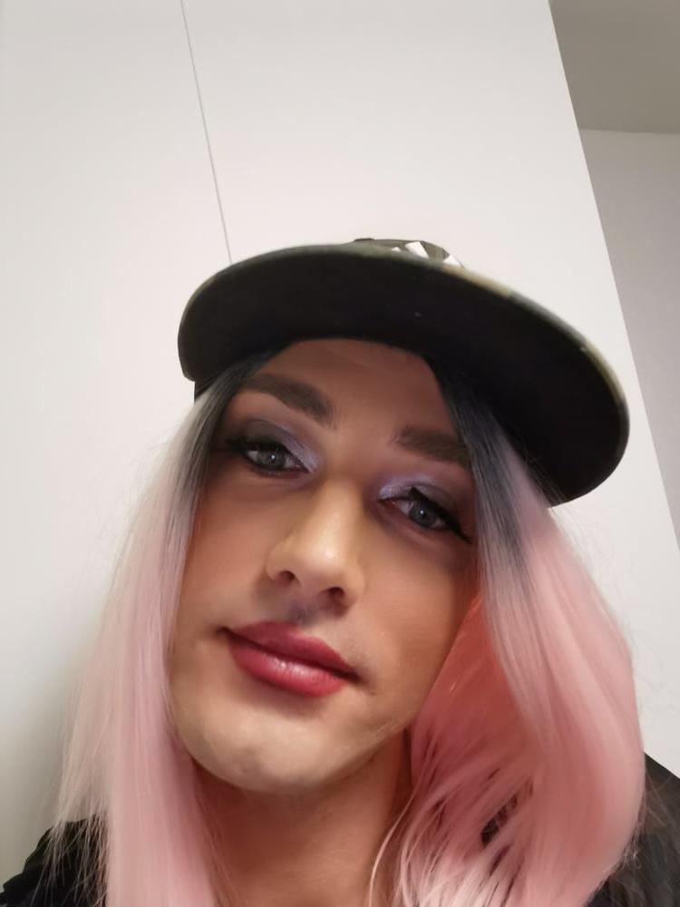 24P Geile bitch