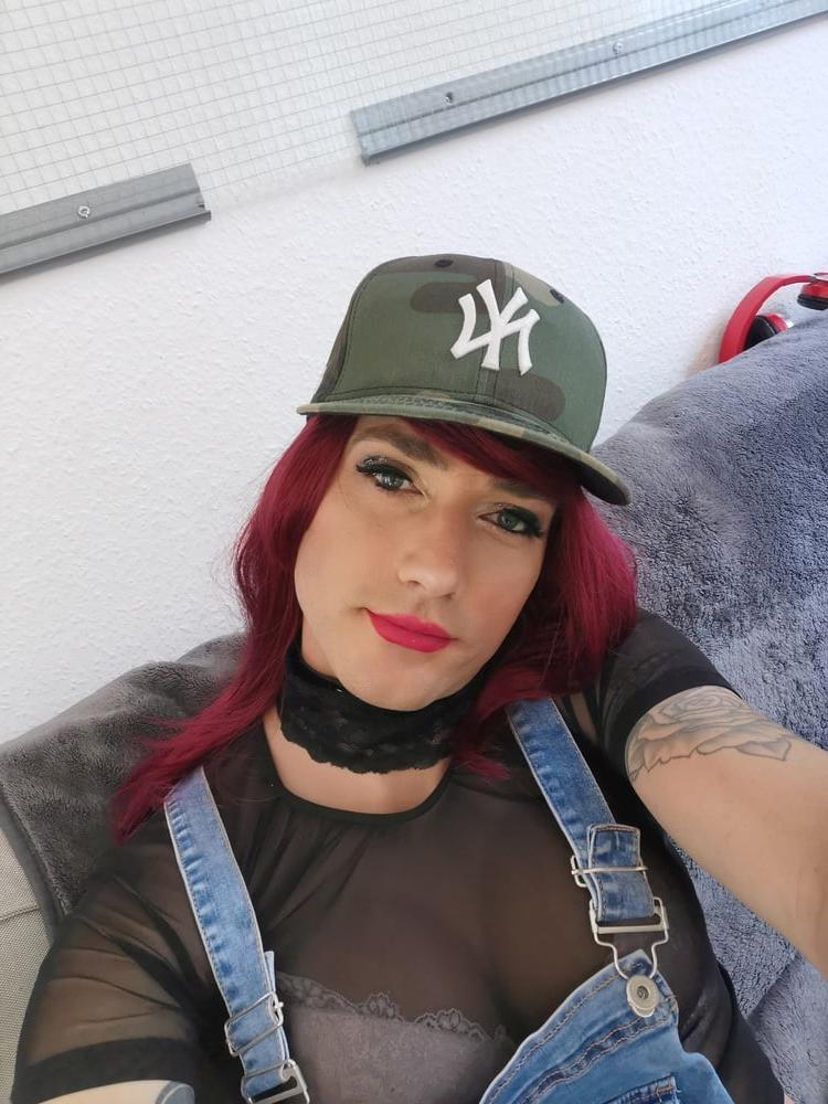 24P Geile bitch