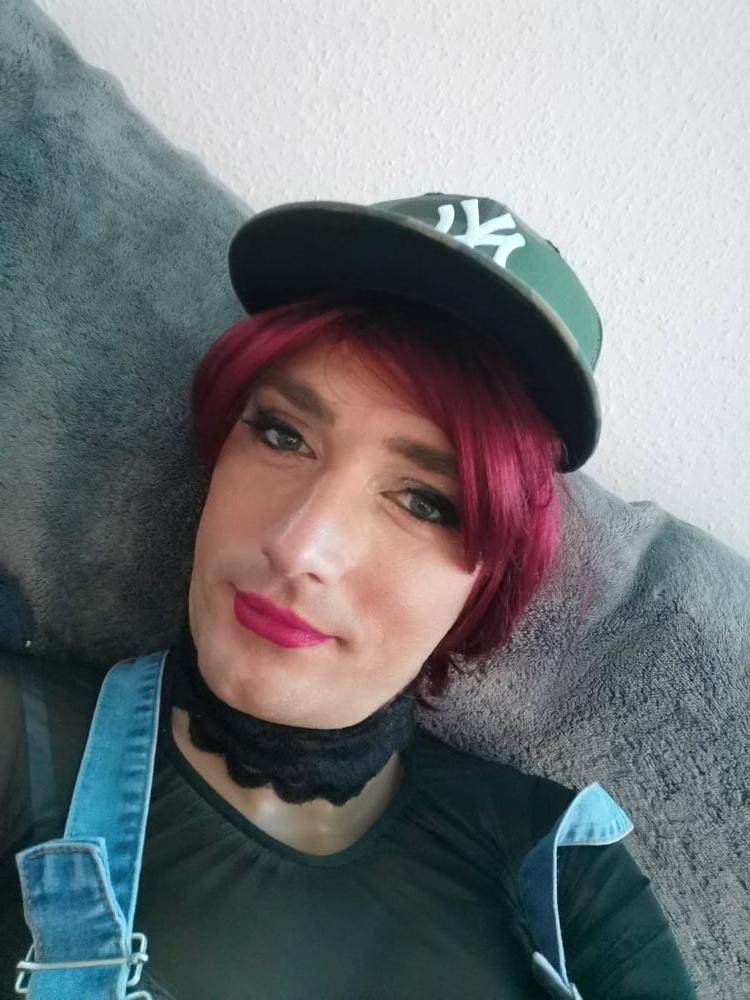 24P Geile bitch