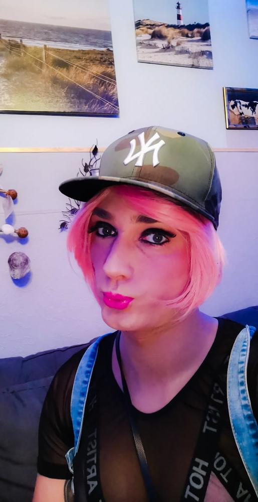 24P Geile bitch