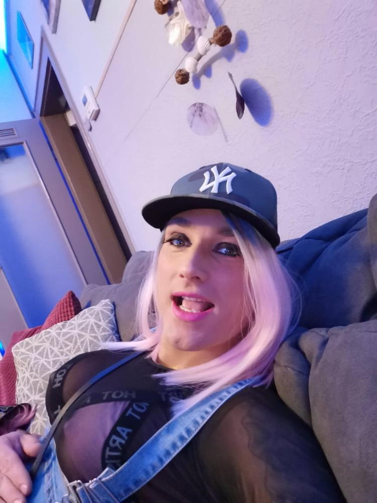 24P Geile bitch