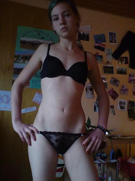 25P Punish your slut