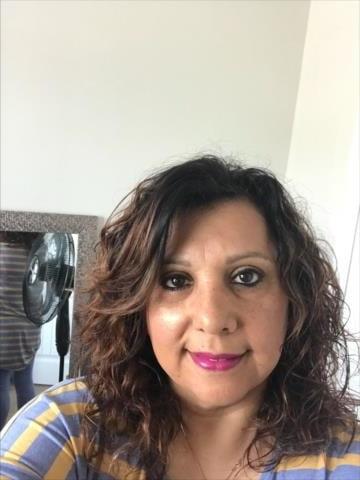 8P Sexy Chubby Latin mature
