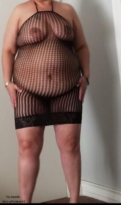 18P FUCKABLE CHUBBY MATURE