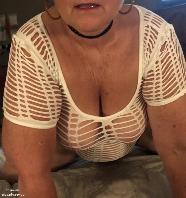 18P FUCKABLE CHUBBY MATURE