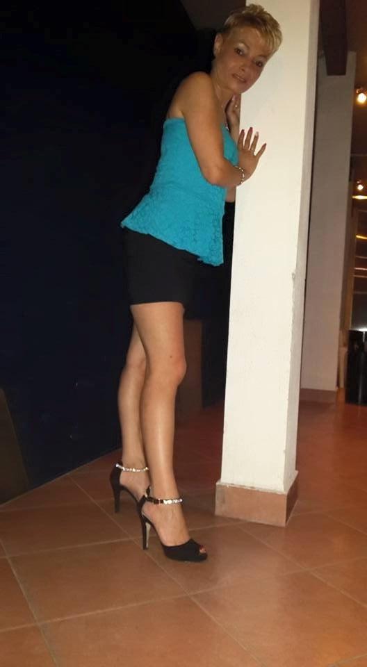 25P milf bitch fucking