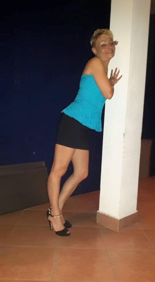 25P milf bitch fucking