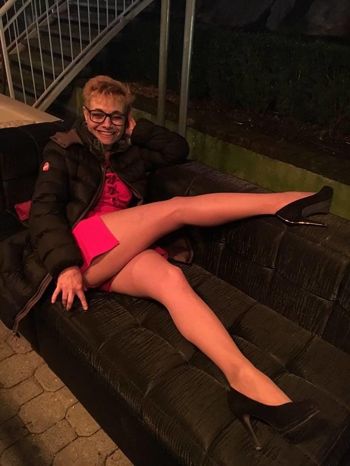25P milf bitch fucking