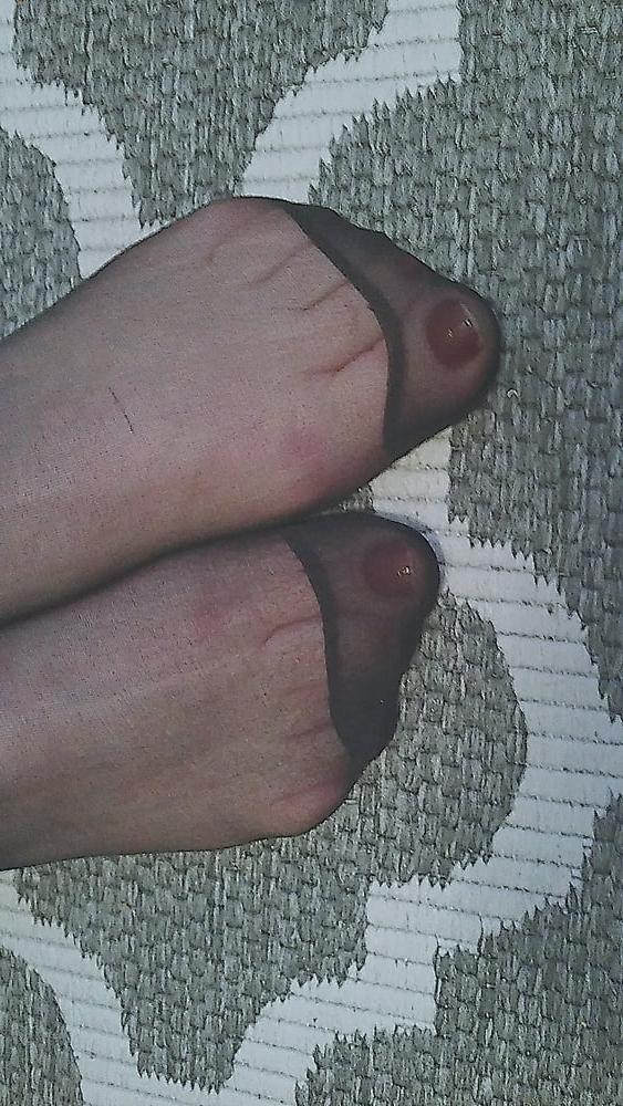13P Plump feet