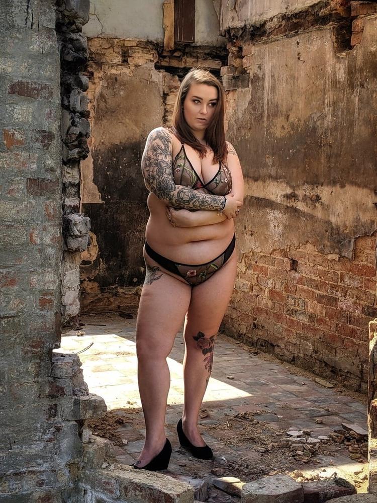 25P Sirena, sexy UK Chunky Slut