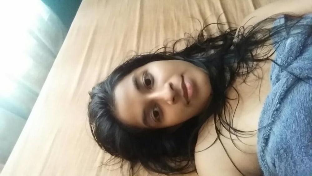 18P nice cute girl pussy &amp; boobs