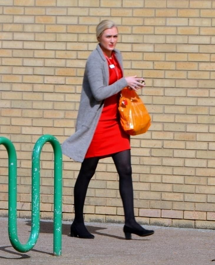 7P Street Pantyhose - UK Office Bitch Who Knew