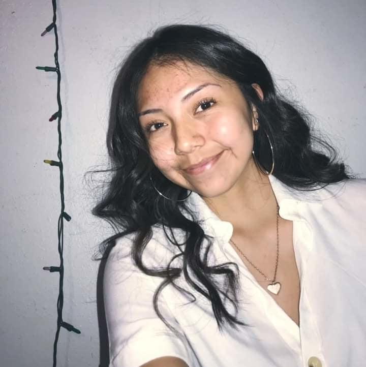 8P Cute Navajo slut